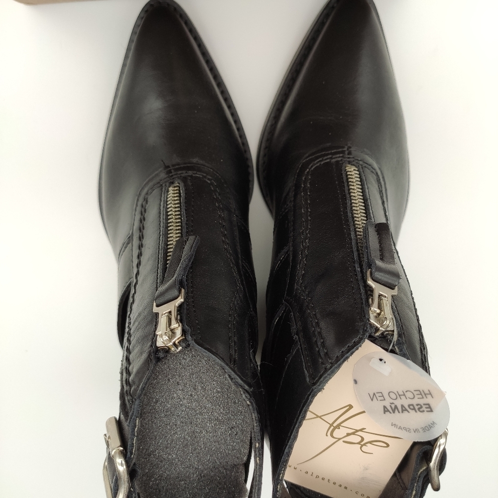 Leather ankle boots